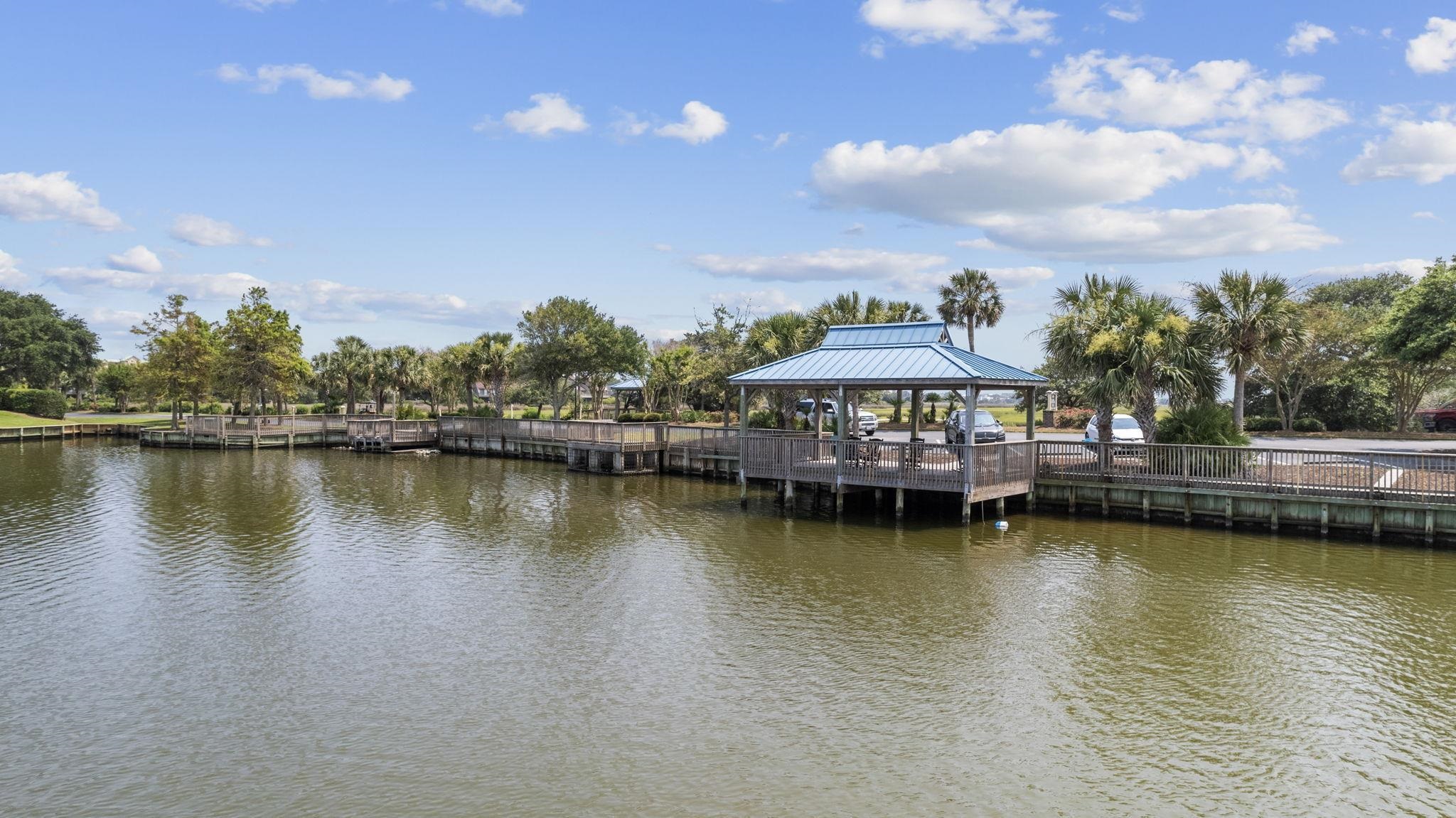 312 Retreat Beach Circle