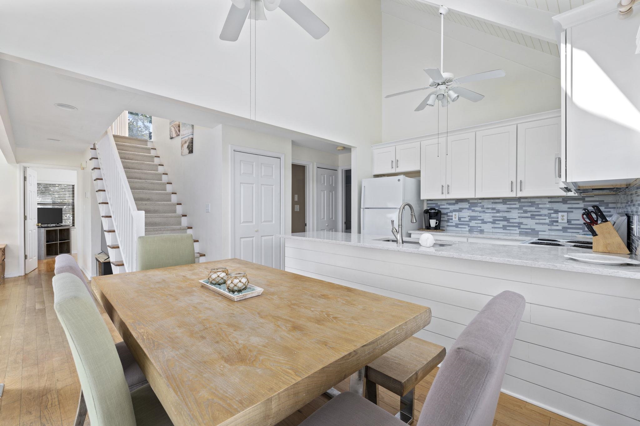 312 Retreat Beach Circle