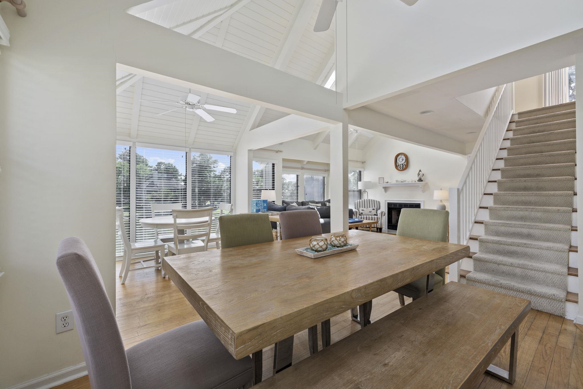 312 Retreat Beach Circle