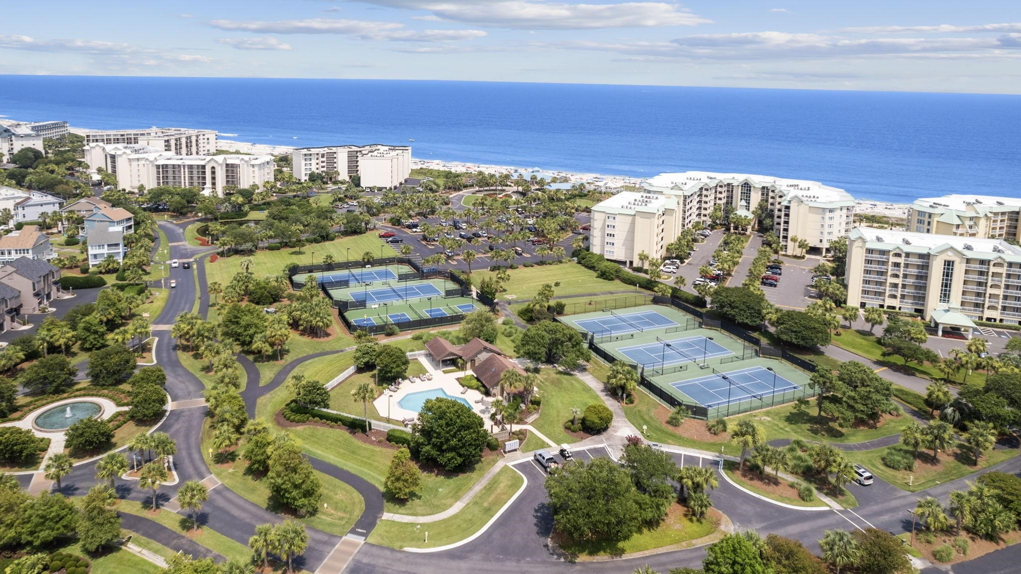 312 Retreat Beach Circle