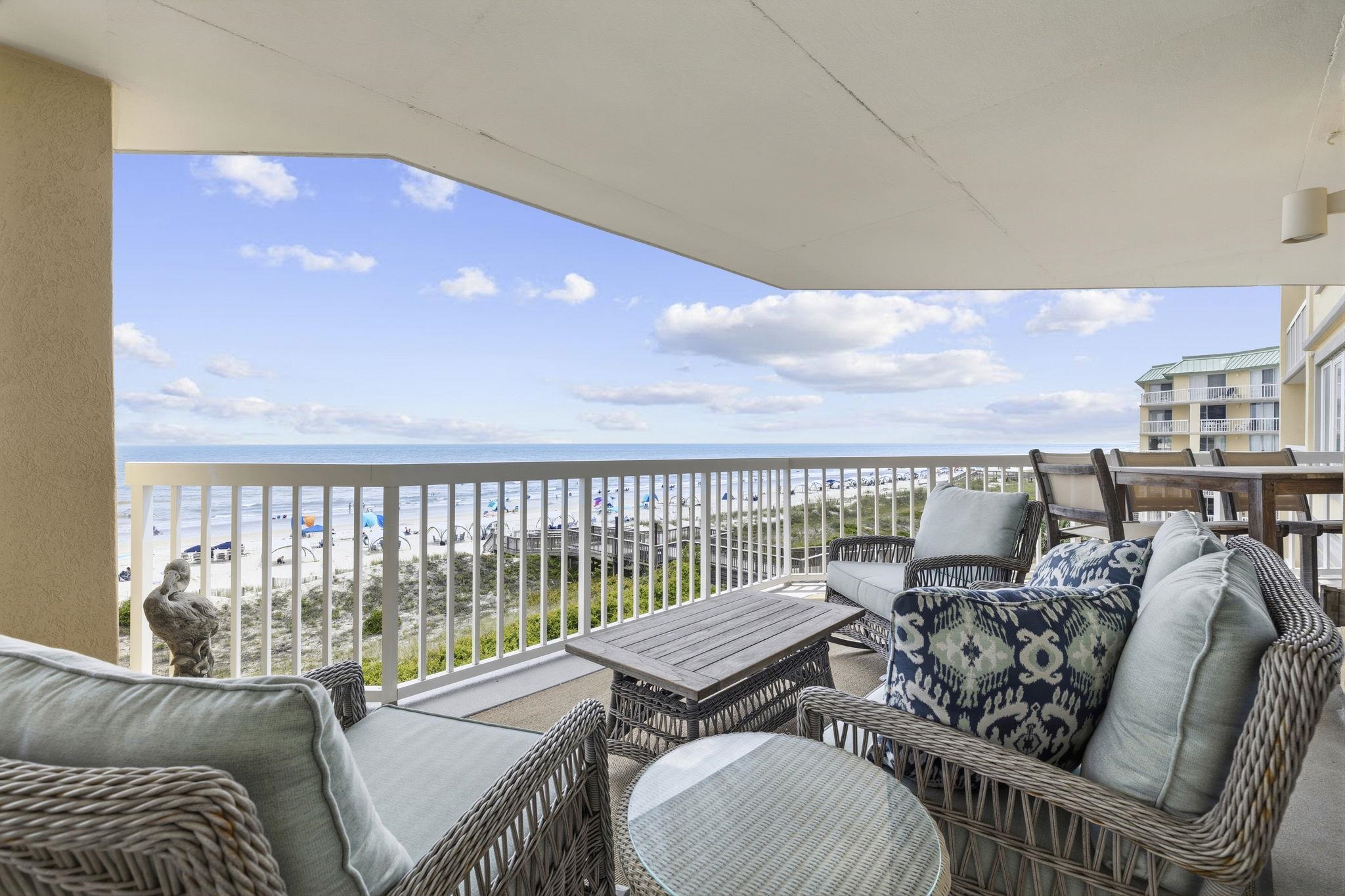 125 S Dunes Dr. Unit: 306
