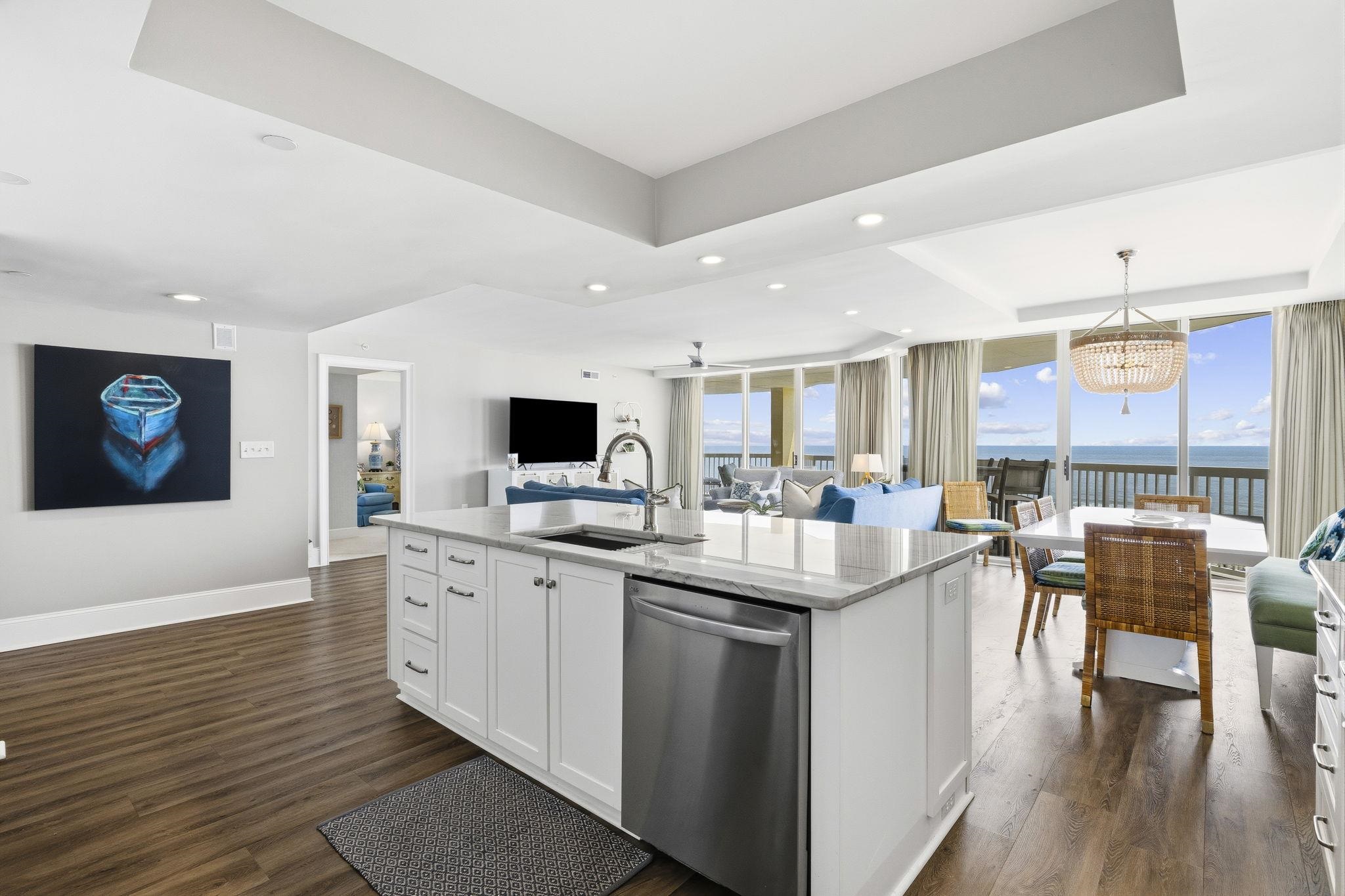 125 S Dunes Dr. Unit: 306