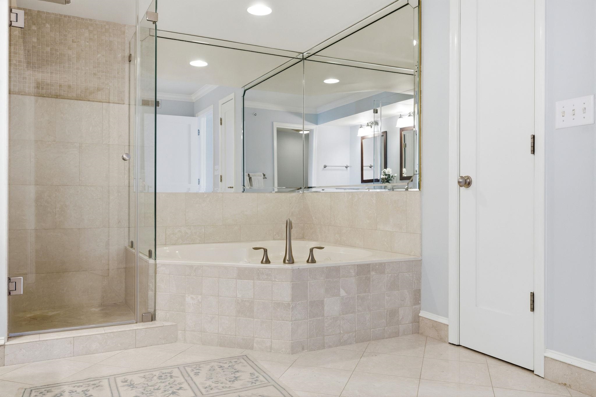 125 S Dunes Dr. Unit: 306