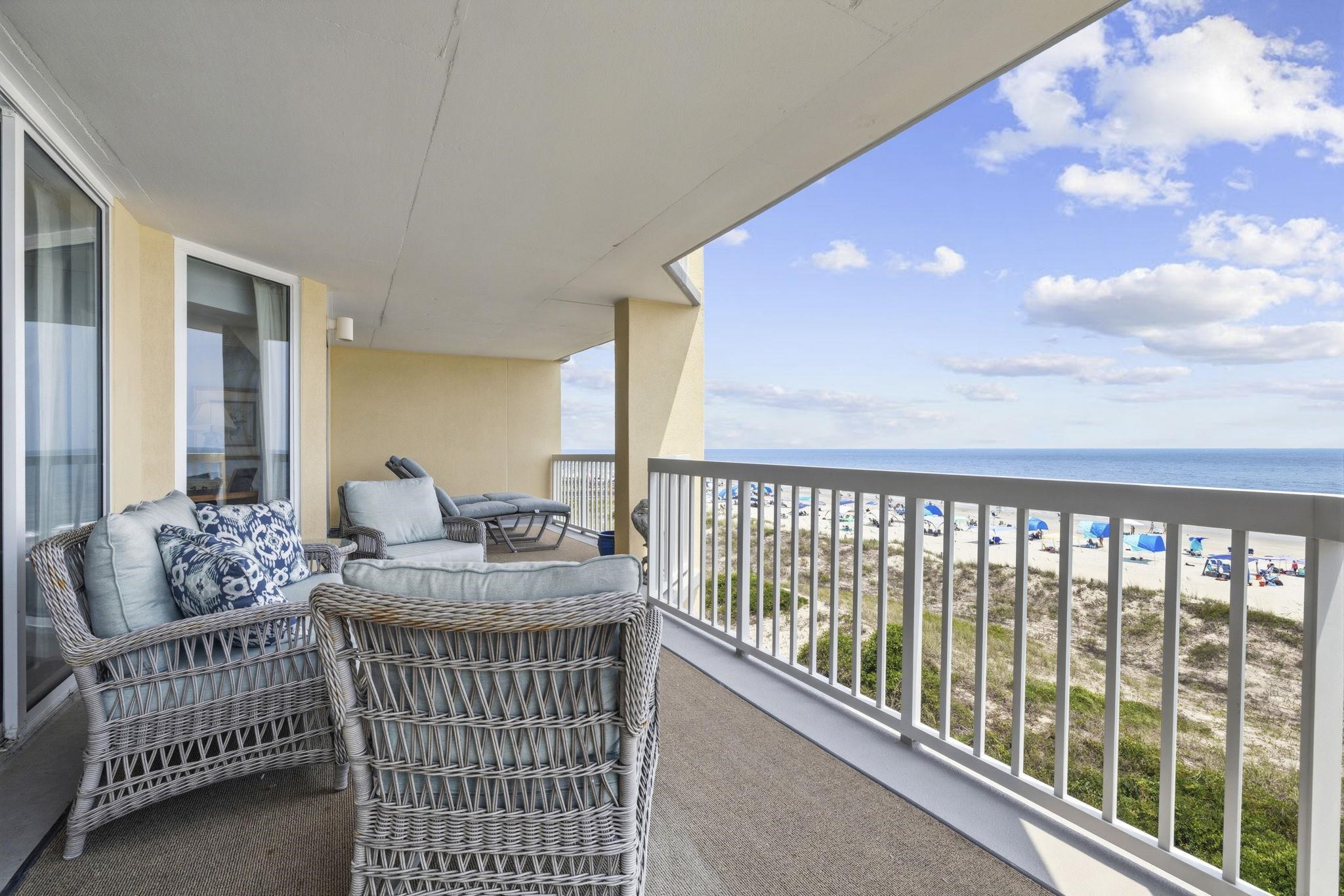 125 S Dunes Dr. Unit: 306