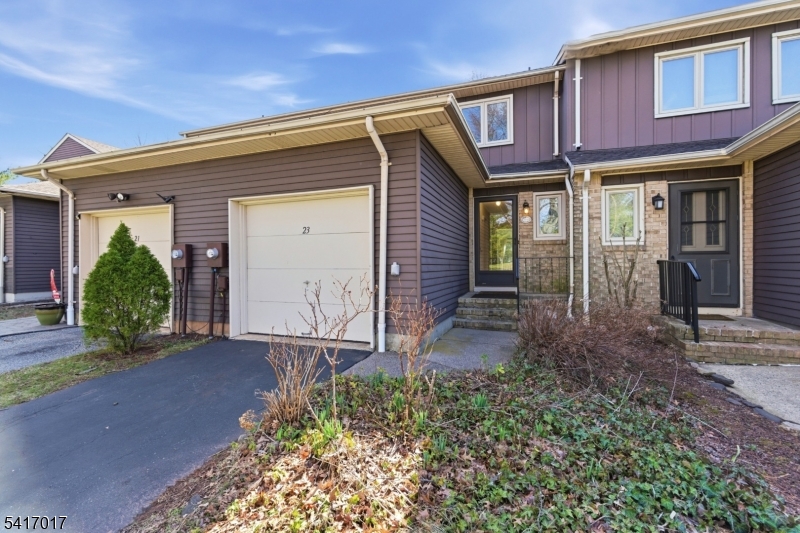 23 Manchester Rd