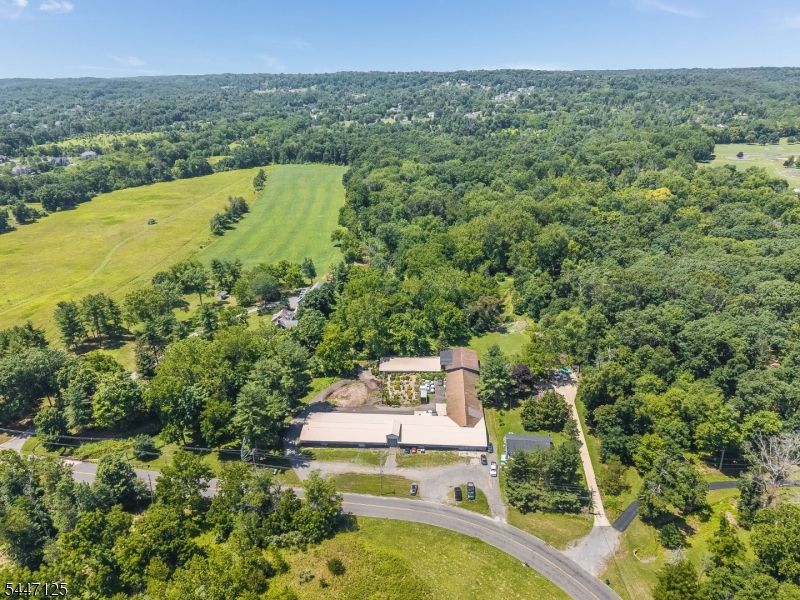 68 Johanna Farms Rd