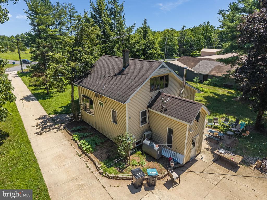 68 JOHANNA FARMS ROAD