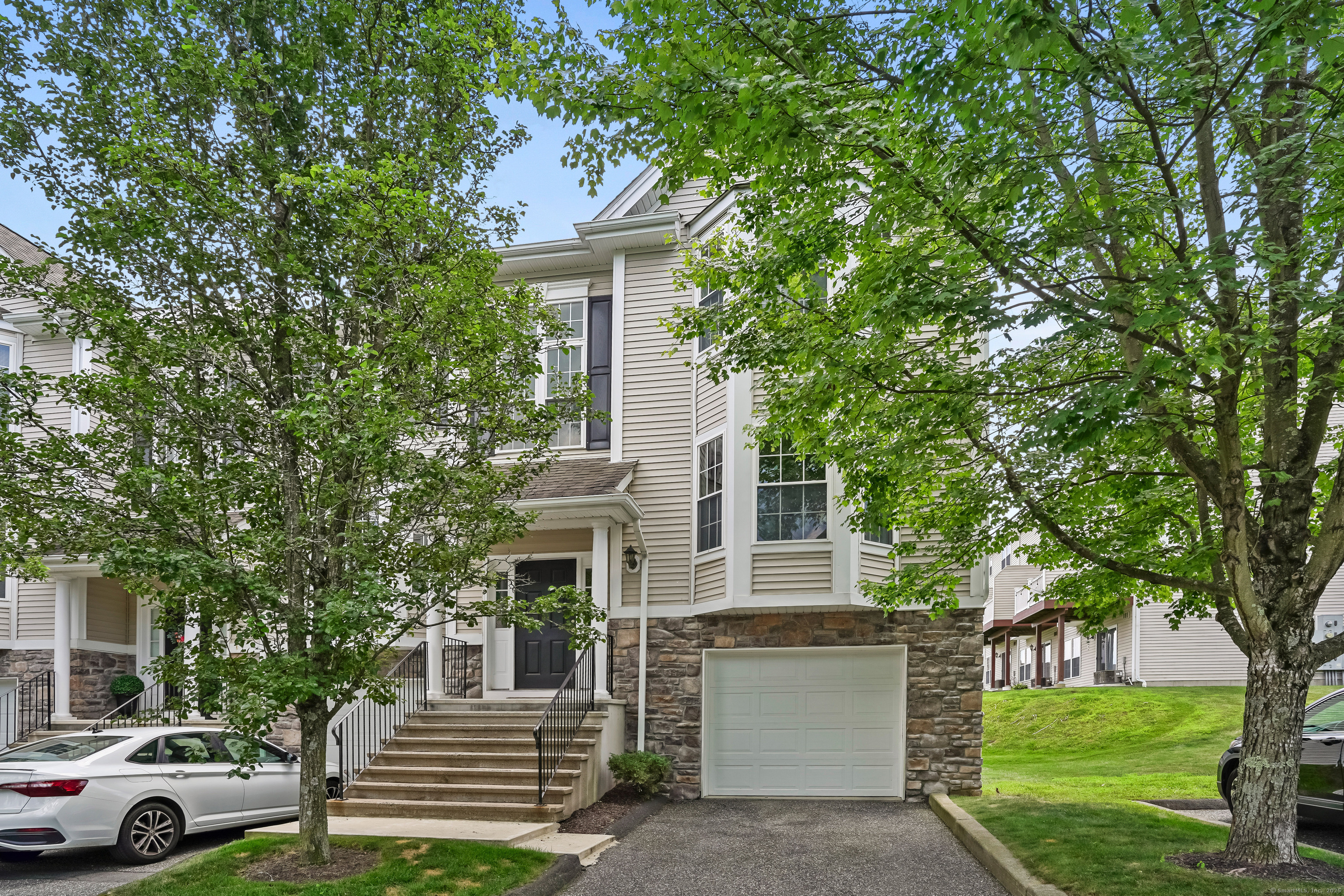1105 Sienna Drive 1105