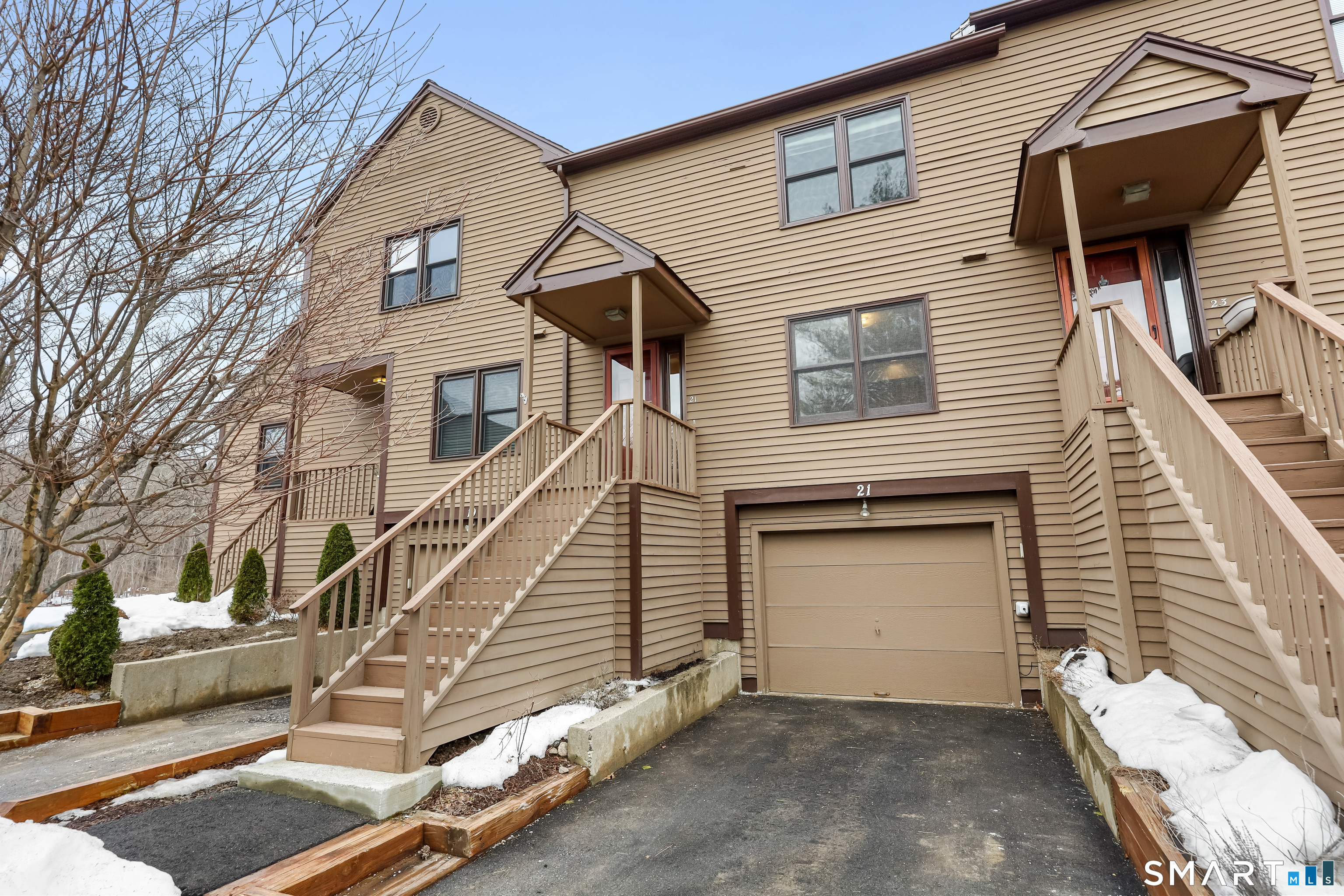 21 Rockview Circle 21