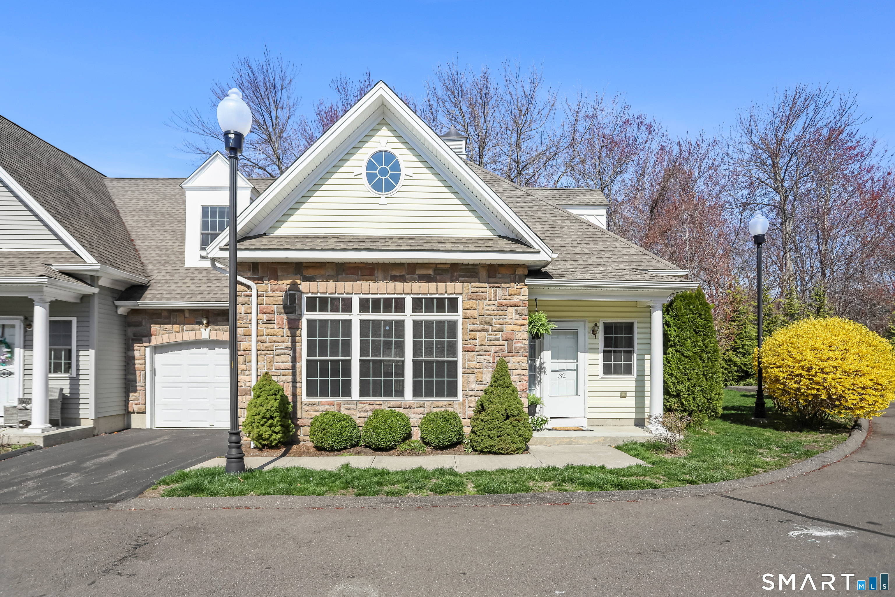 32 Lucius Court 32