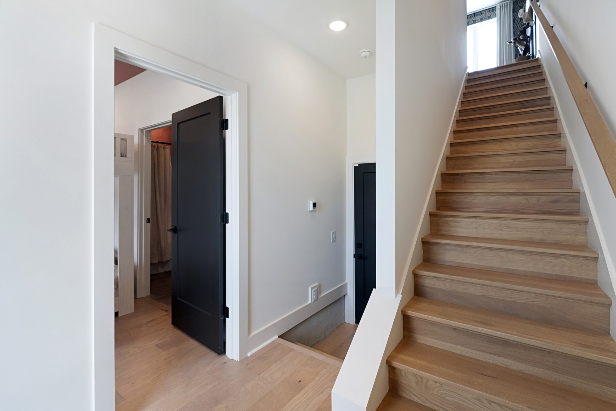 1624 County Hospital Rd Unit: The Outlaw