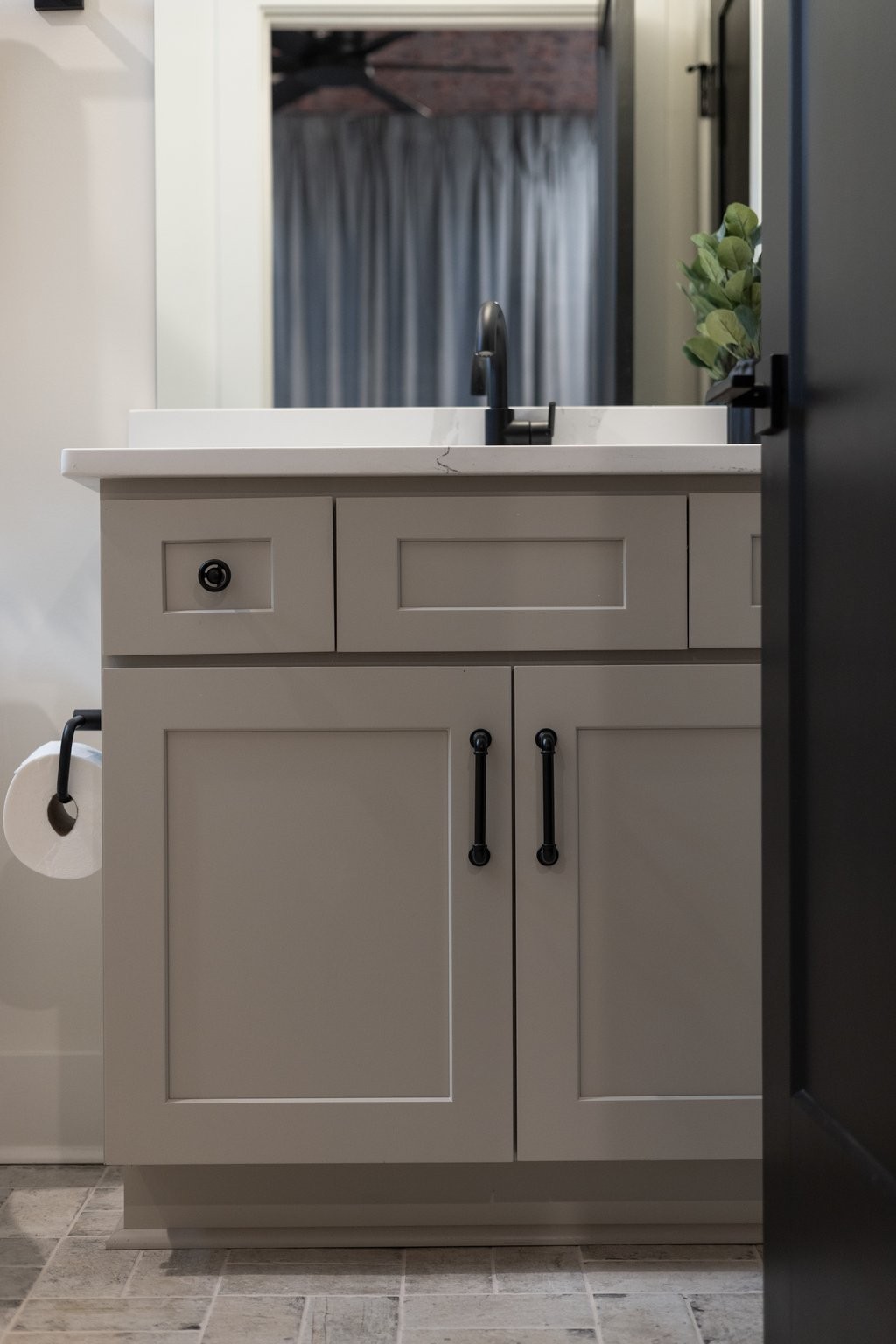 1628 County Hospital Rd Unit: The Desperado