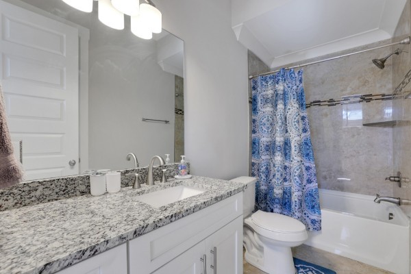 1219 14th Ave, S Unit: B