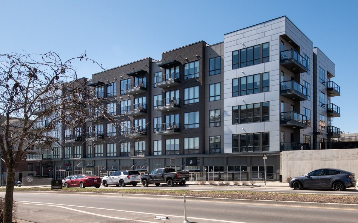 303 31st Ave, N Unit: 512