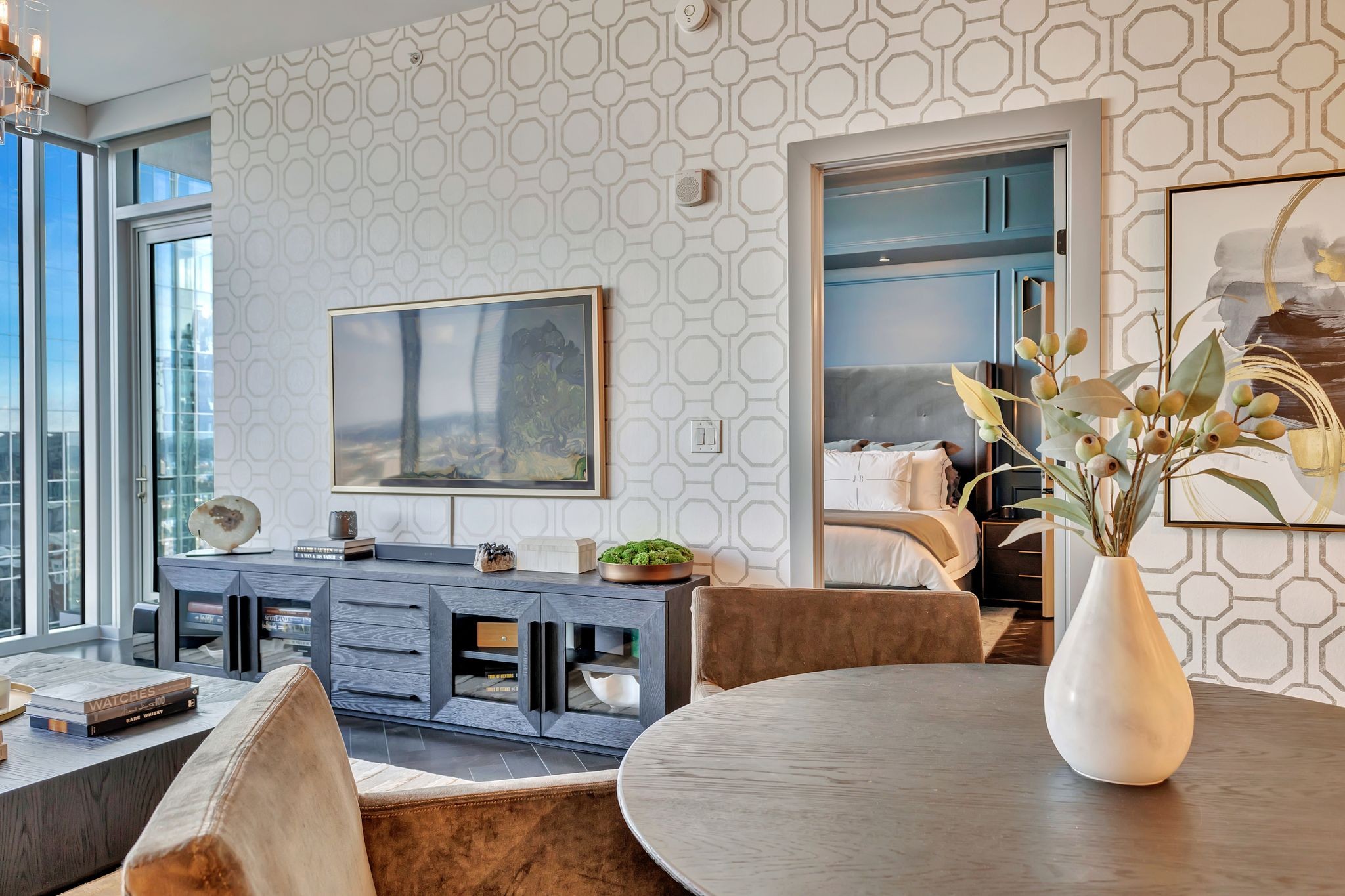 1616 West End Avenue Unit: 1705