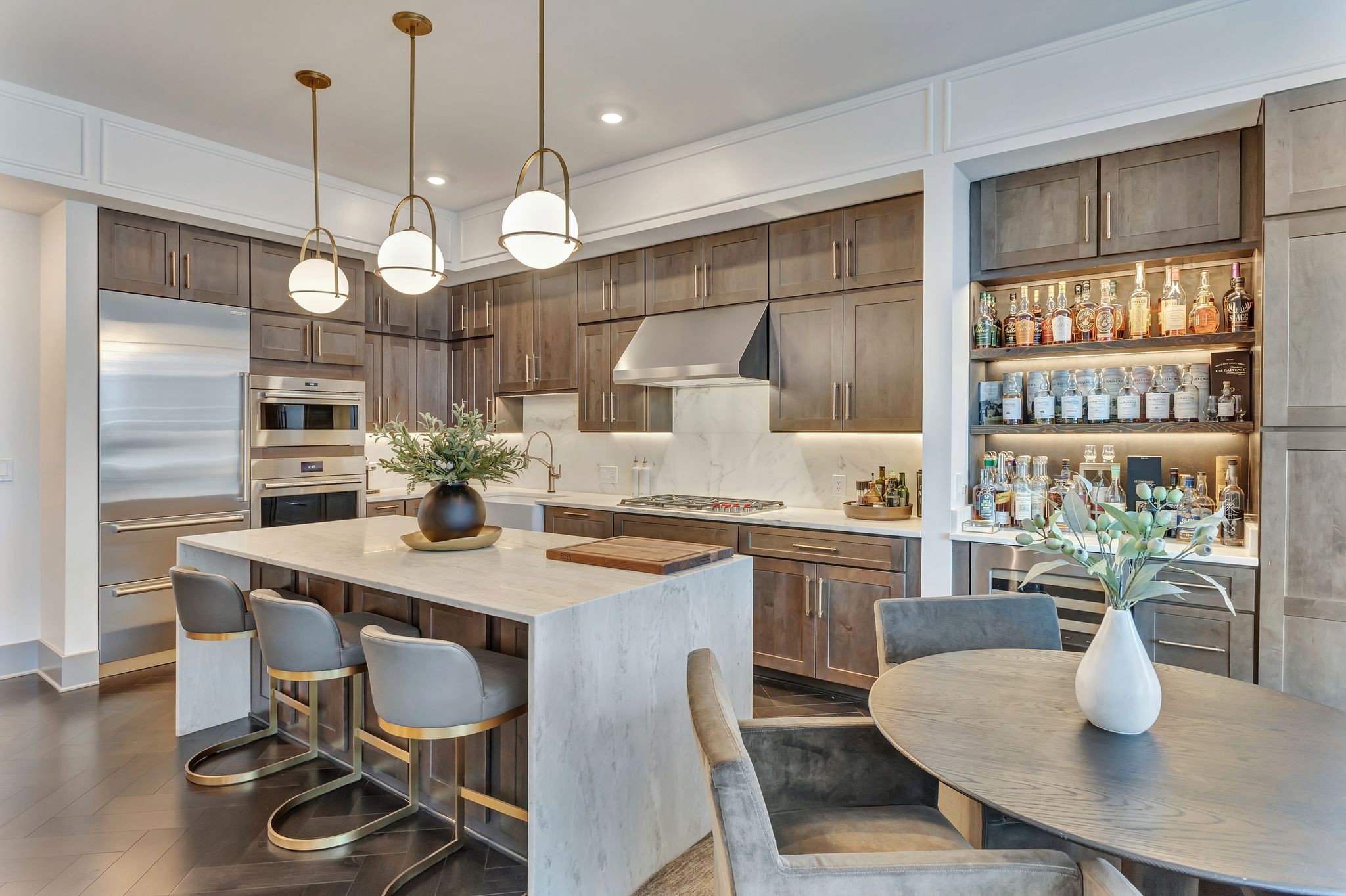 1616 West End Avenue Unit: 1705