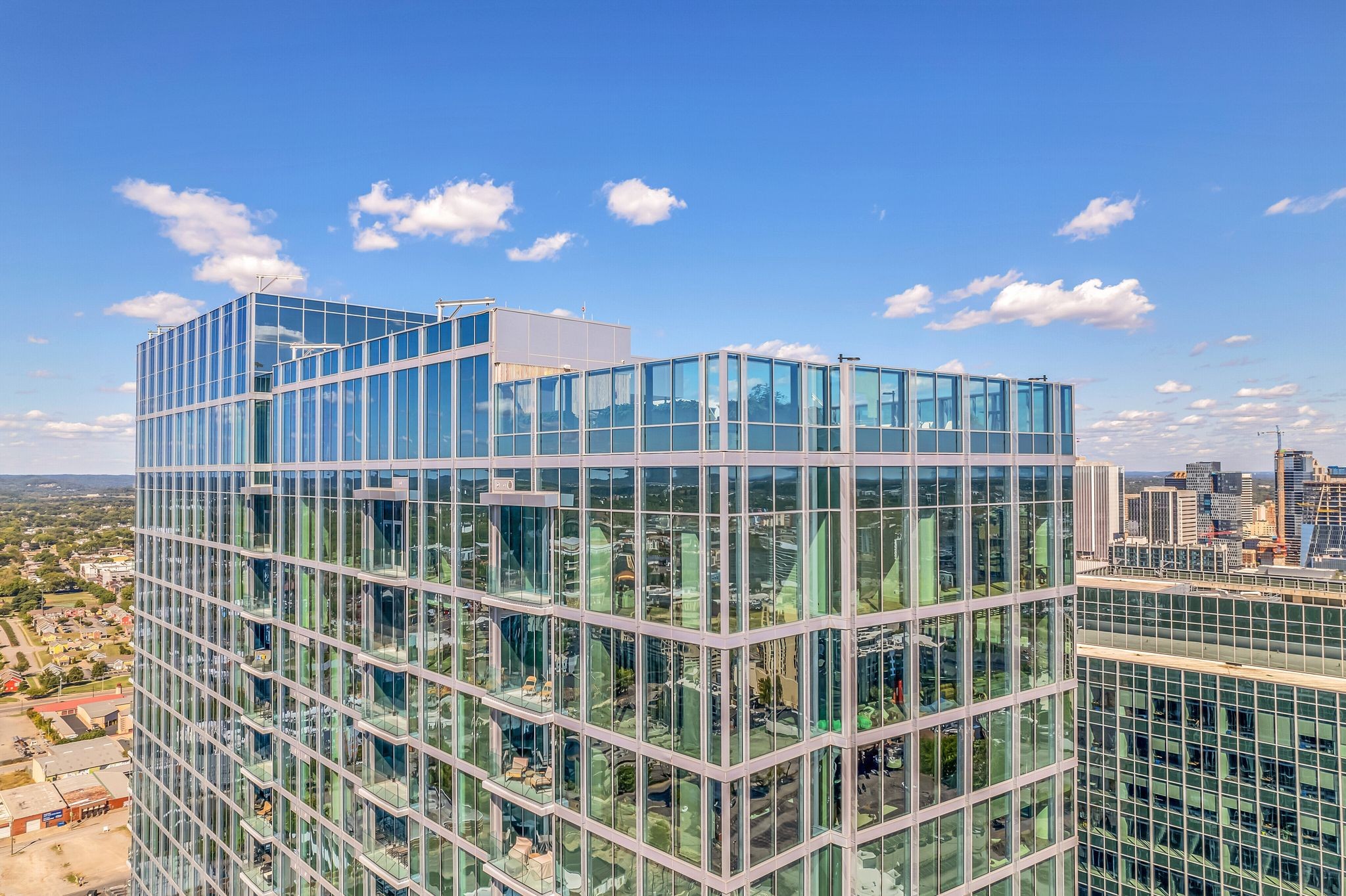 1616 West End Avenue Unit: 1705