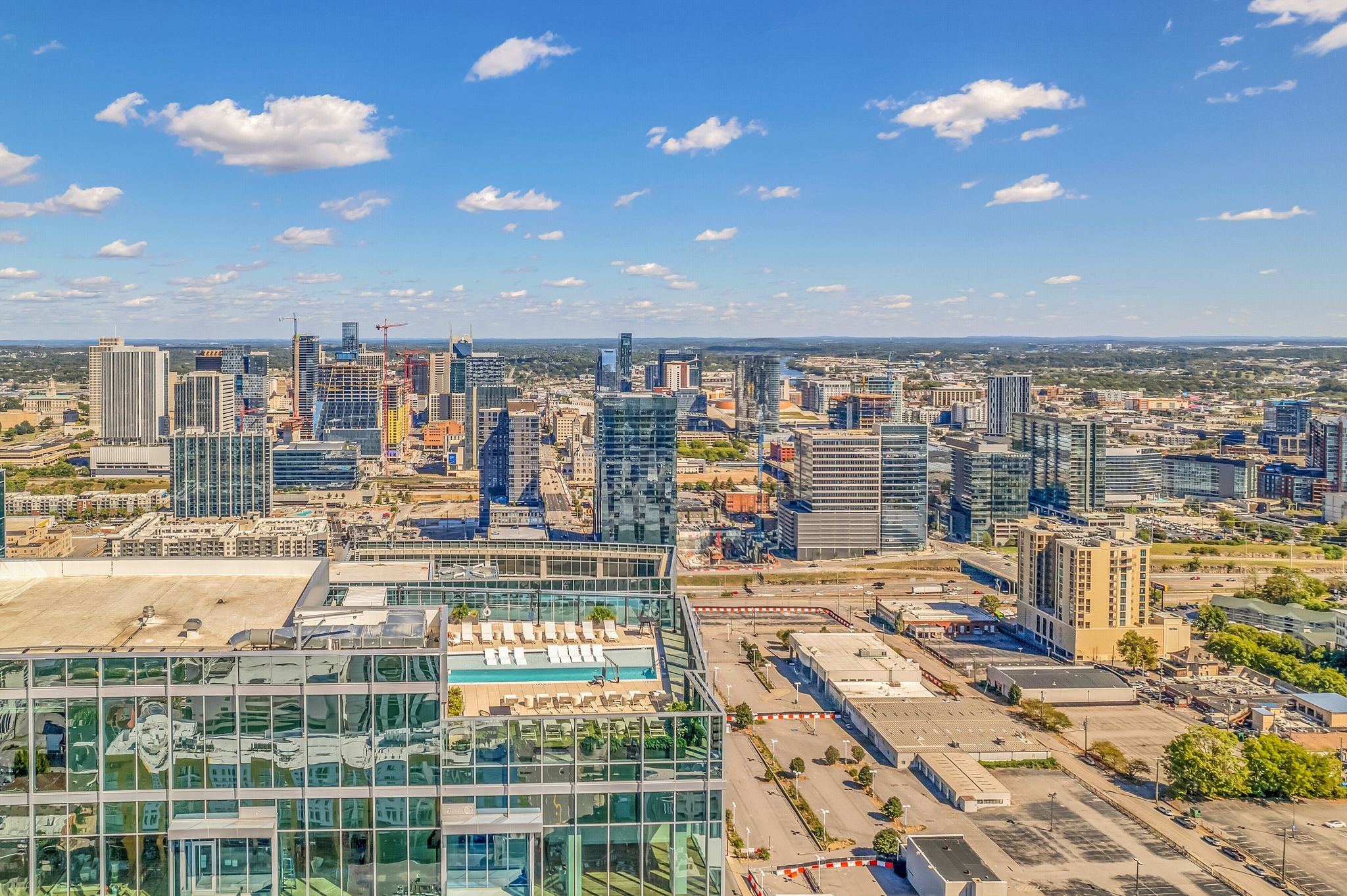 1616 West End Avenue Unit: 1705