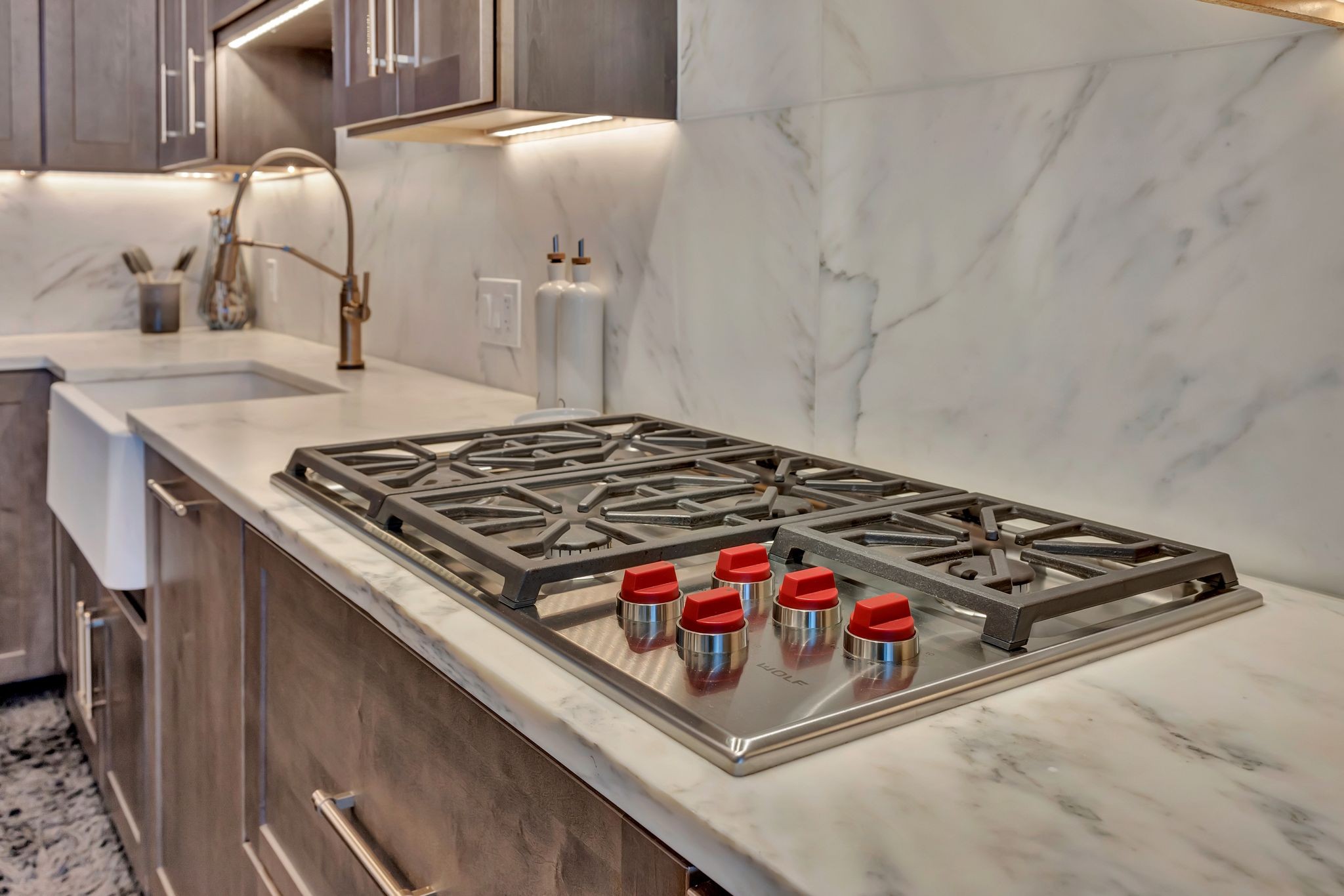 1616 West End Avenue Unit: 1705