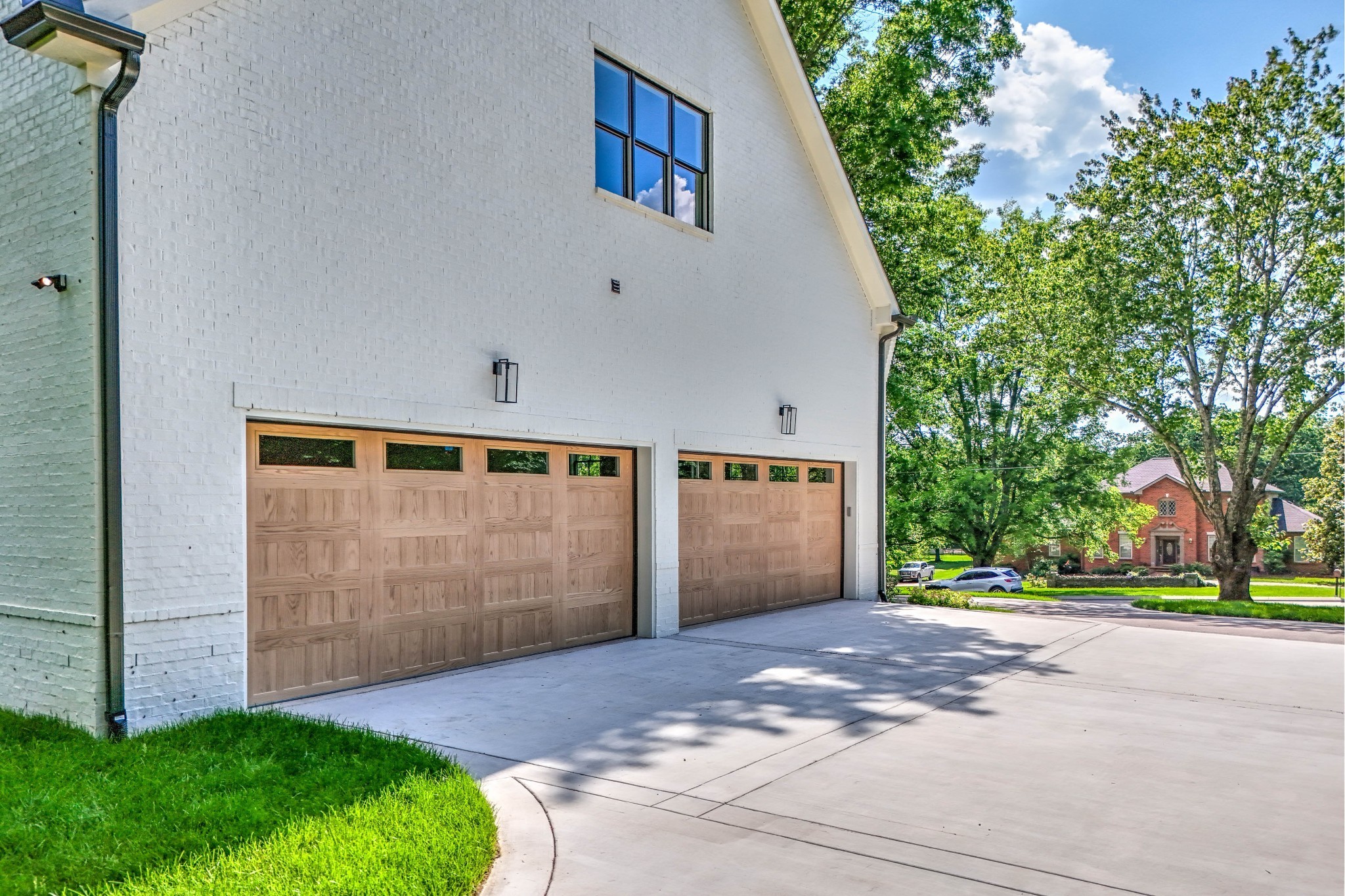 810 Steeplechase Dr