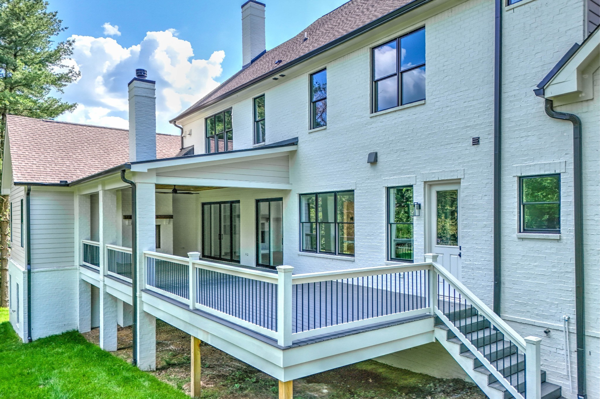 810 Steeplechase Dr