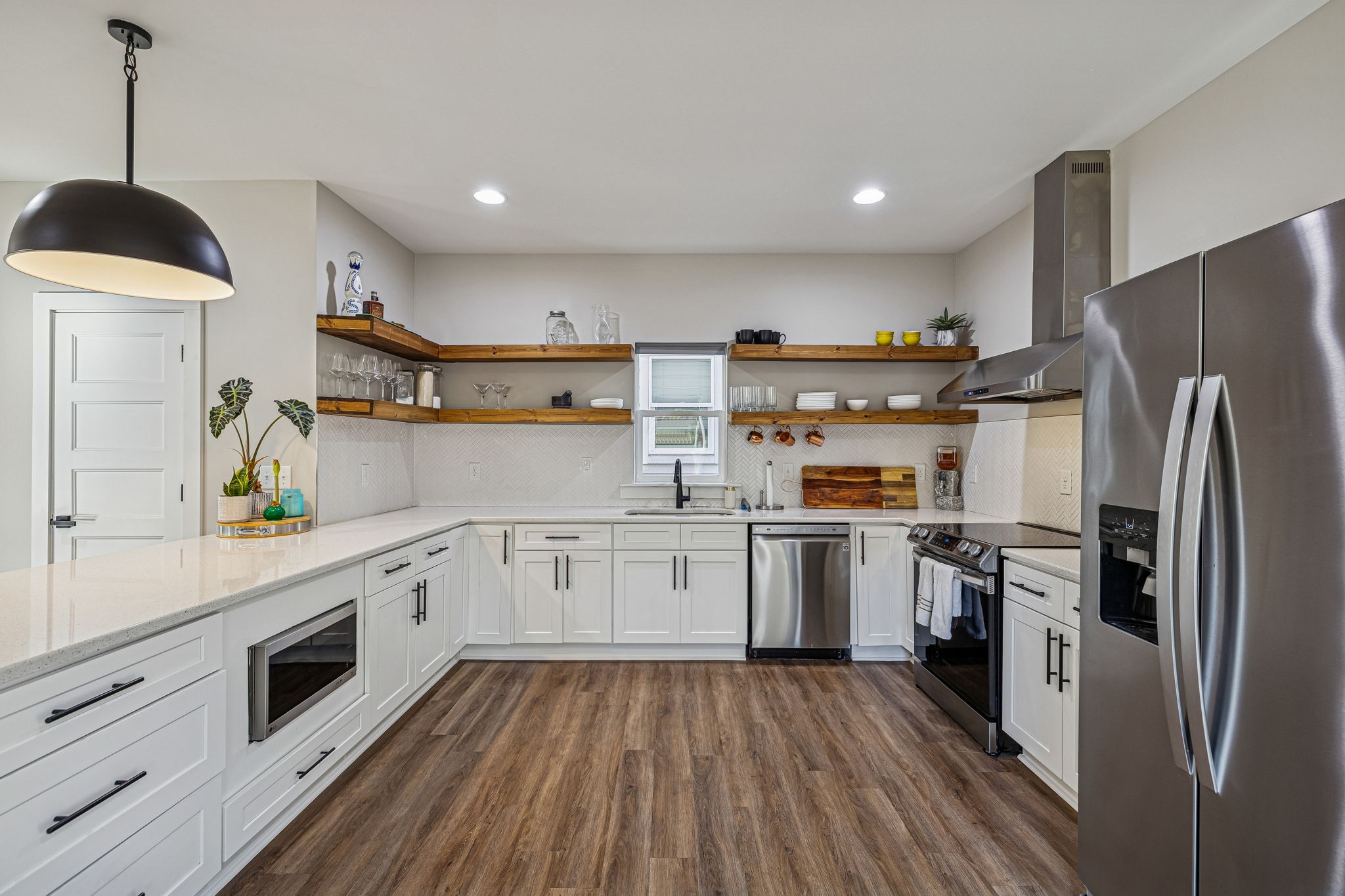 1732 25th Ave, N Unit: A