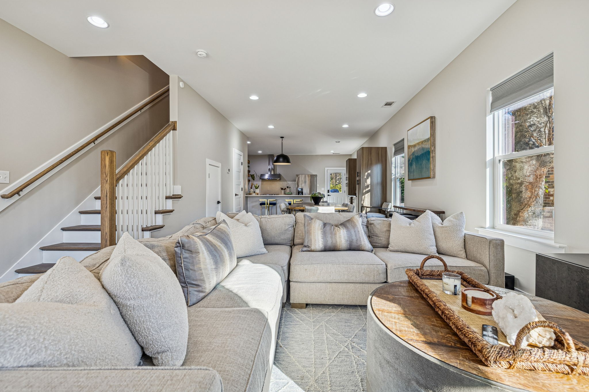 1732 25th Ave, N Unit: A