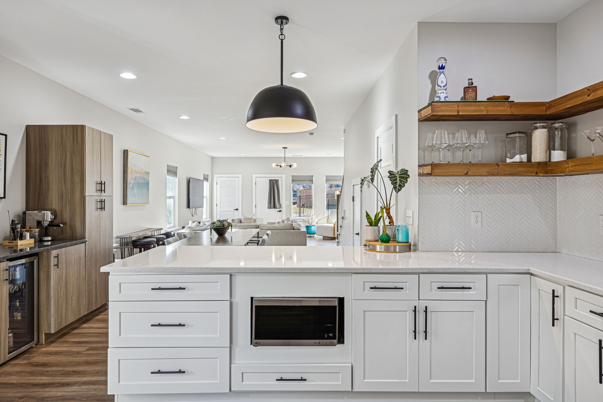 1732 25th Ave, N Unit: A