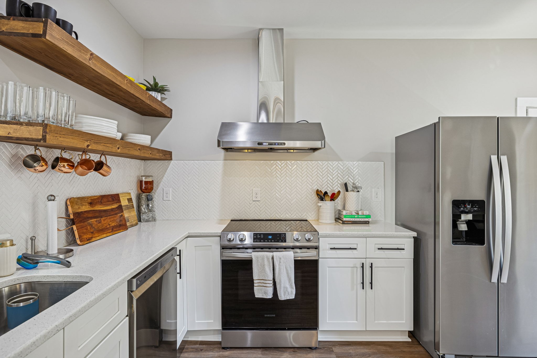 1732 25th Ave, N Unit: A