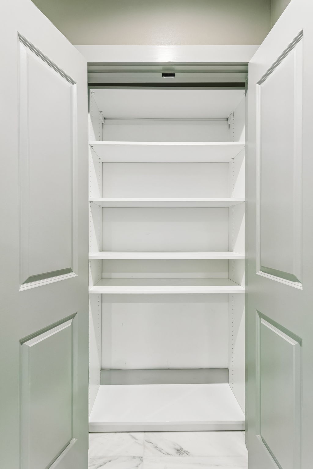 1616 West End Ave Unit: 2303