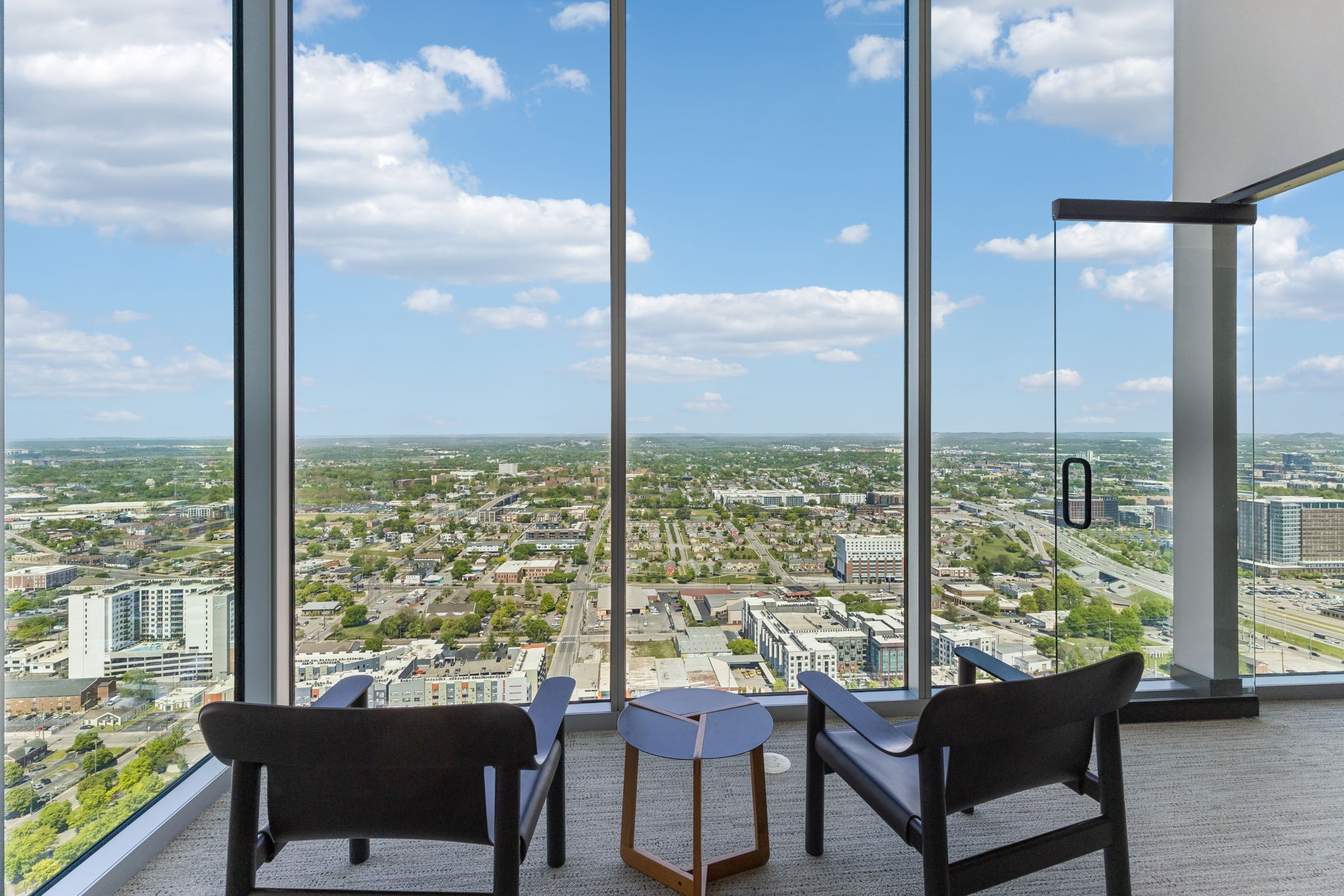 1616 West End Ave Unit: 2303