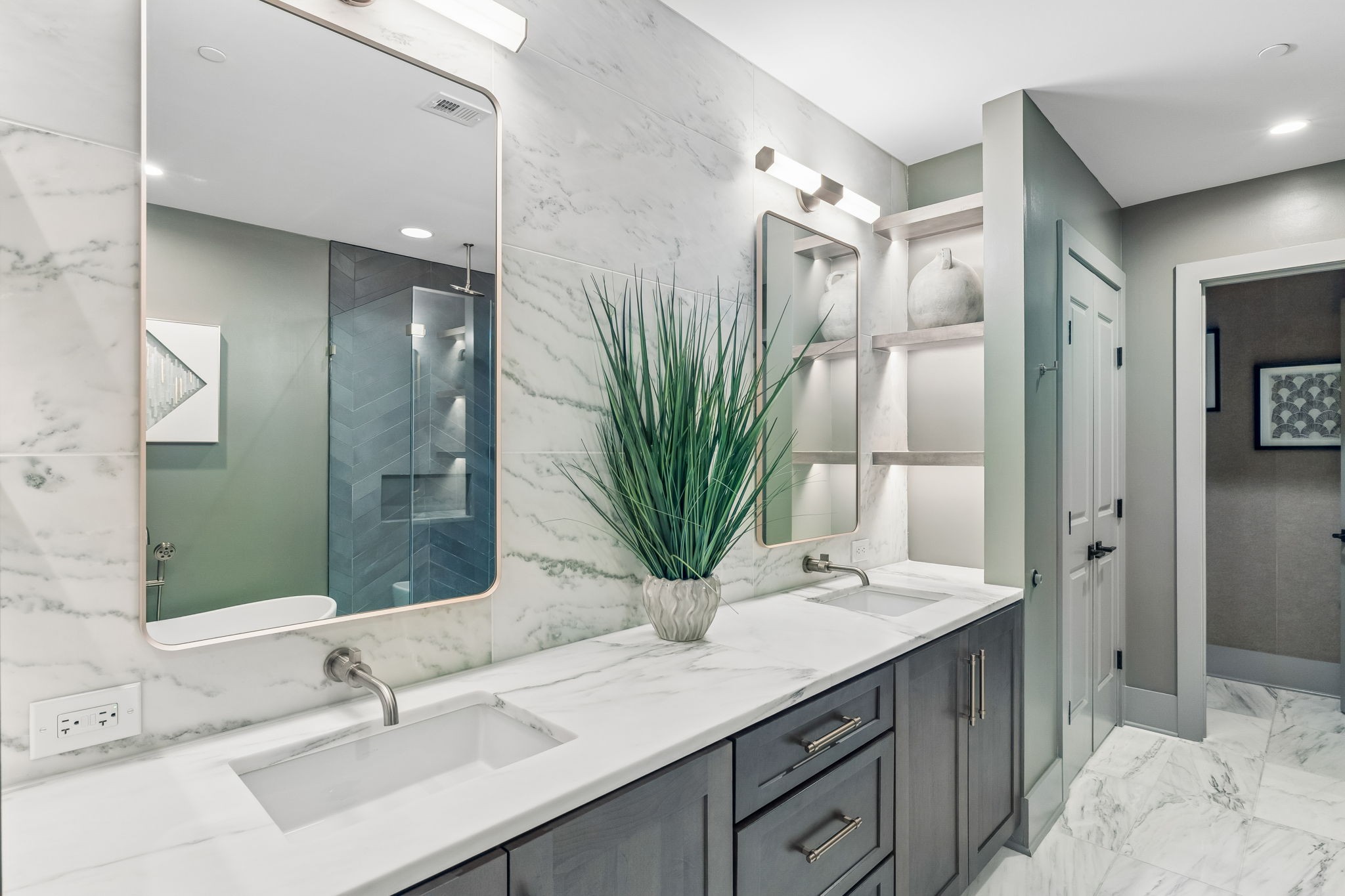1616 West End Ave Unit: 2303