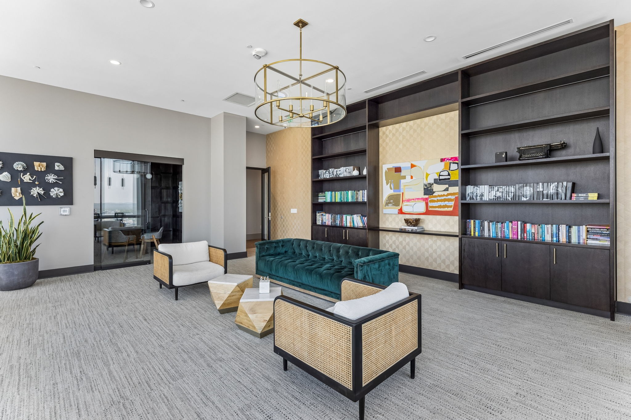 1616 West End Ave Unit: 2303