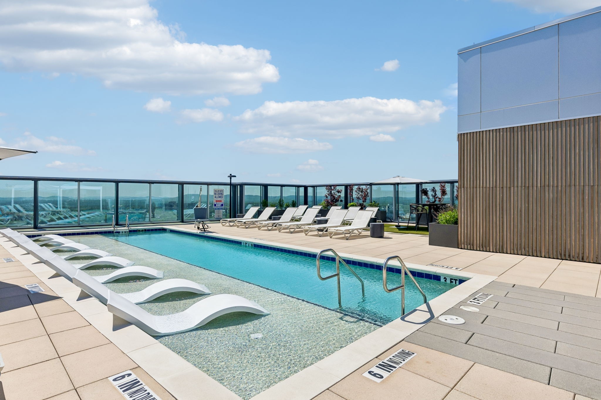 1616 West End Ave Unit: 2303
