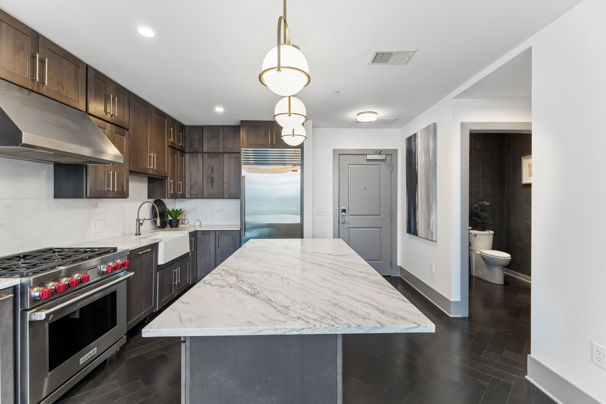 1616 West End Ave Unit: 2303
