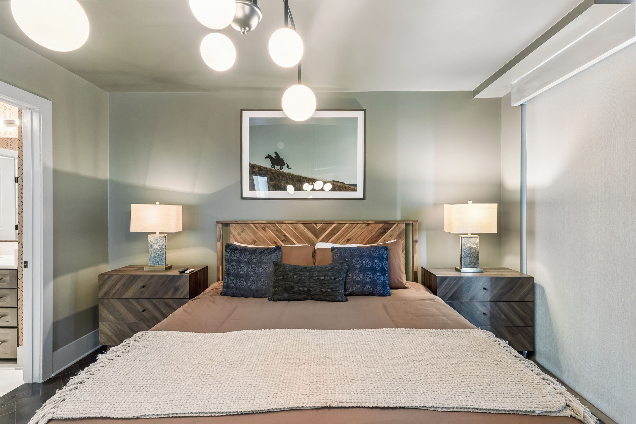 1616 West End Ave Unit: 2303