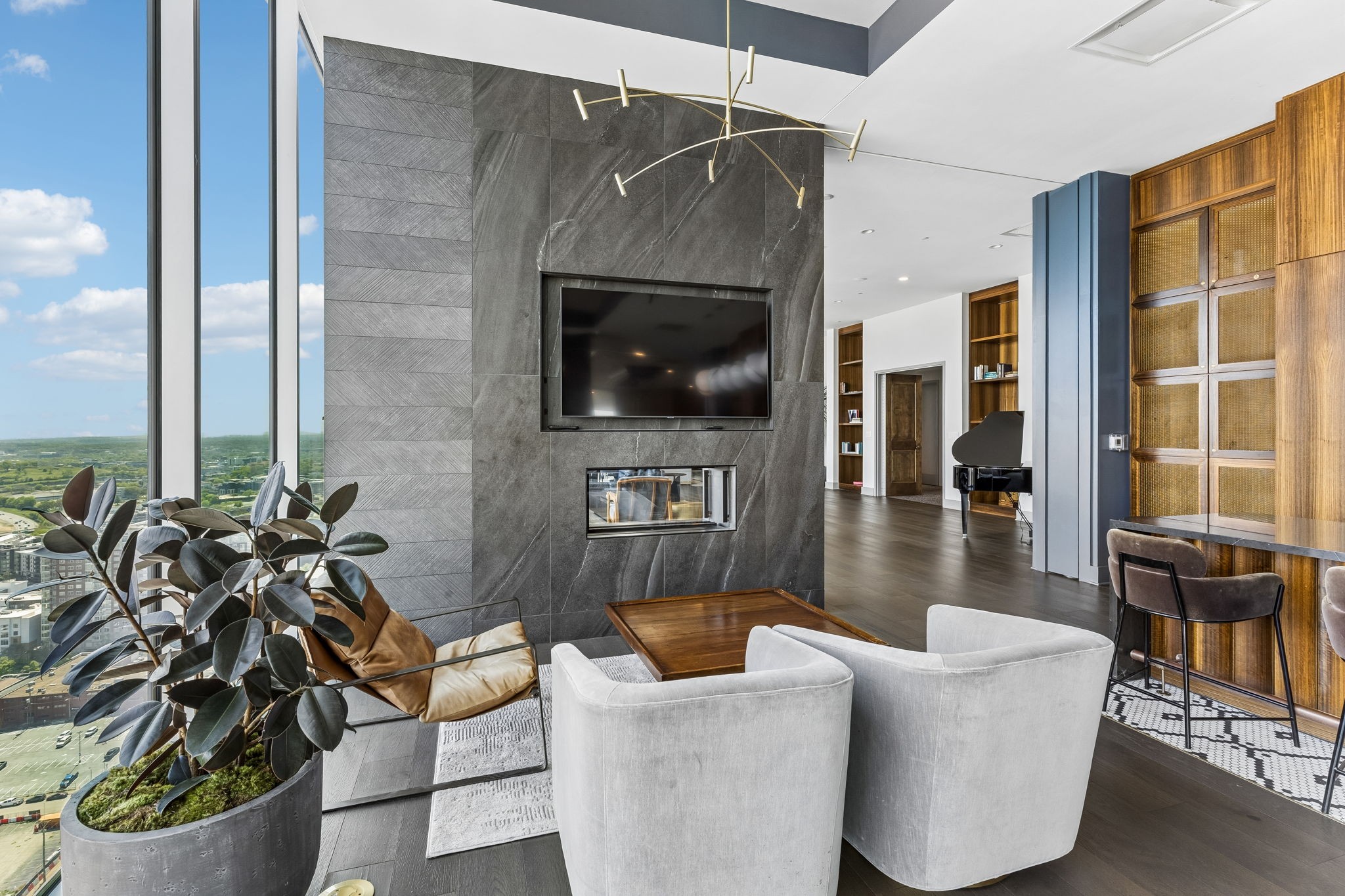 1616 West End Ave Unit: 2303