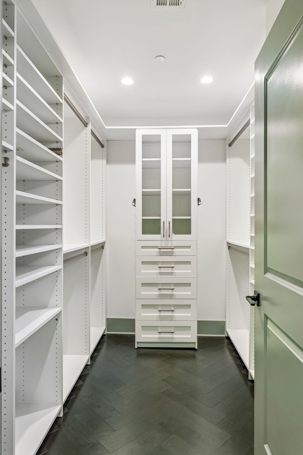 1616 West End Ave Unit: 2303