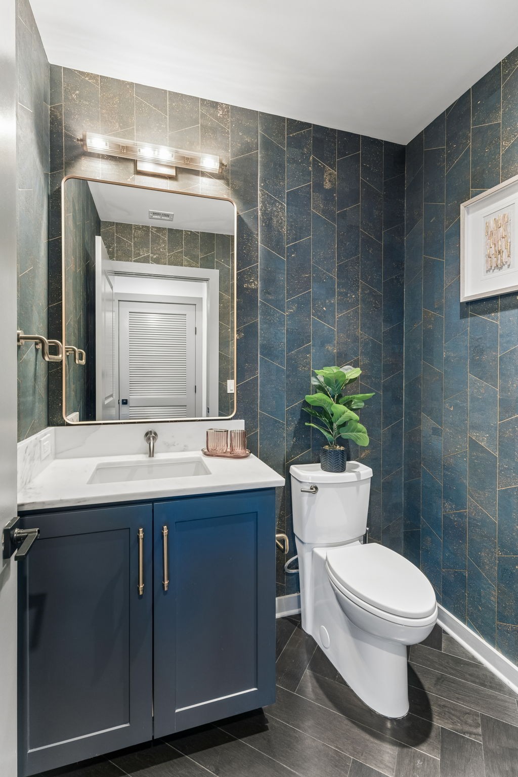 1616 West End Ave Unit: 2303