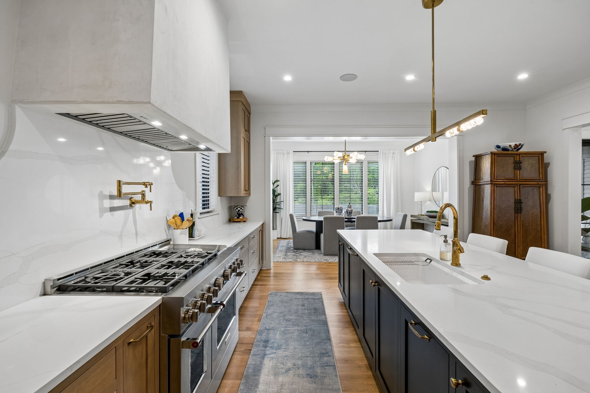 328 Kelly Glenn Ct