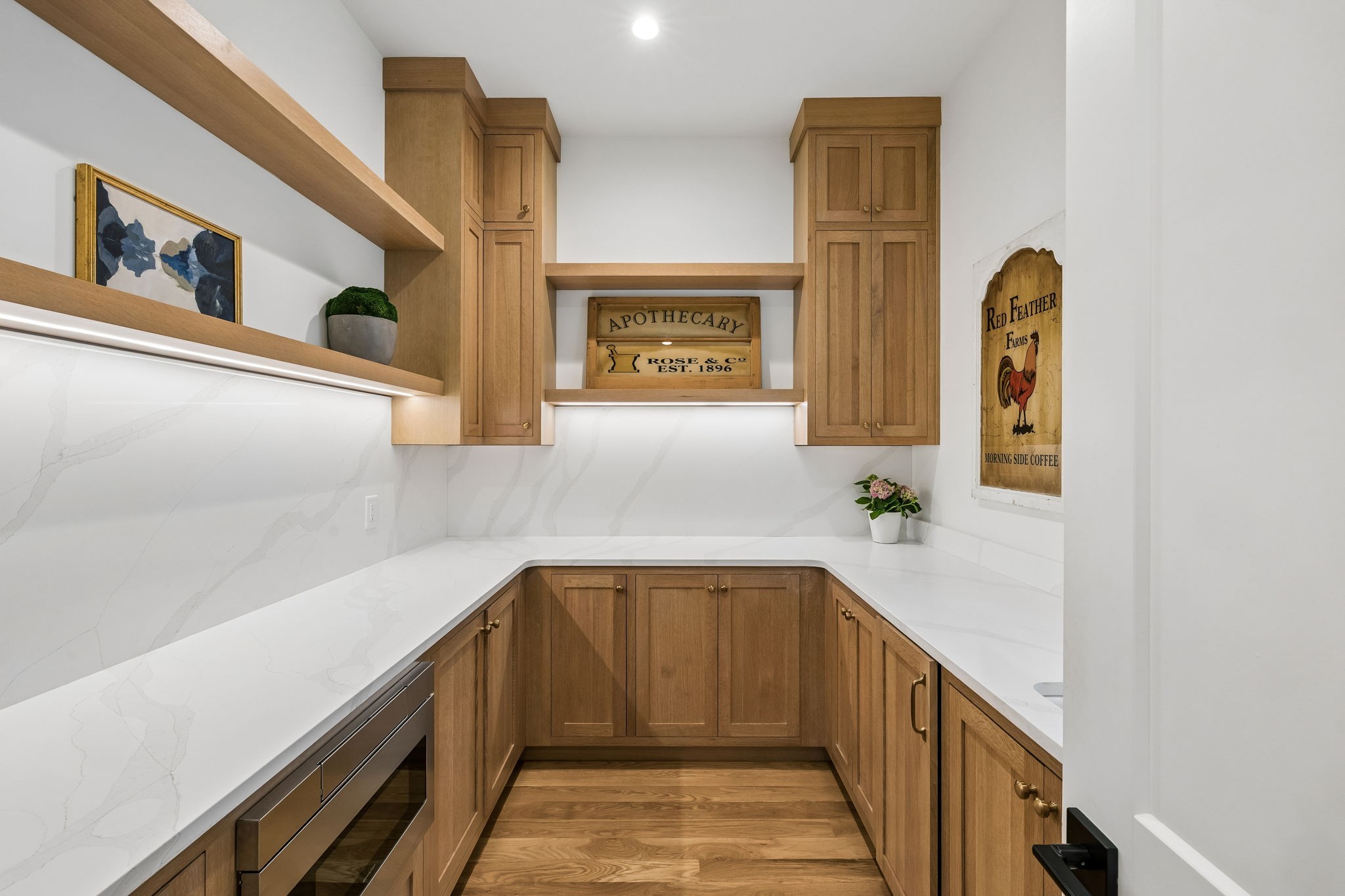 328 Kelly Glenn Ct