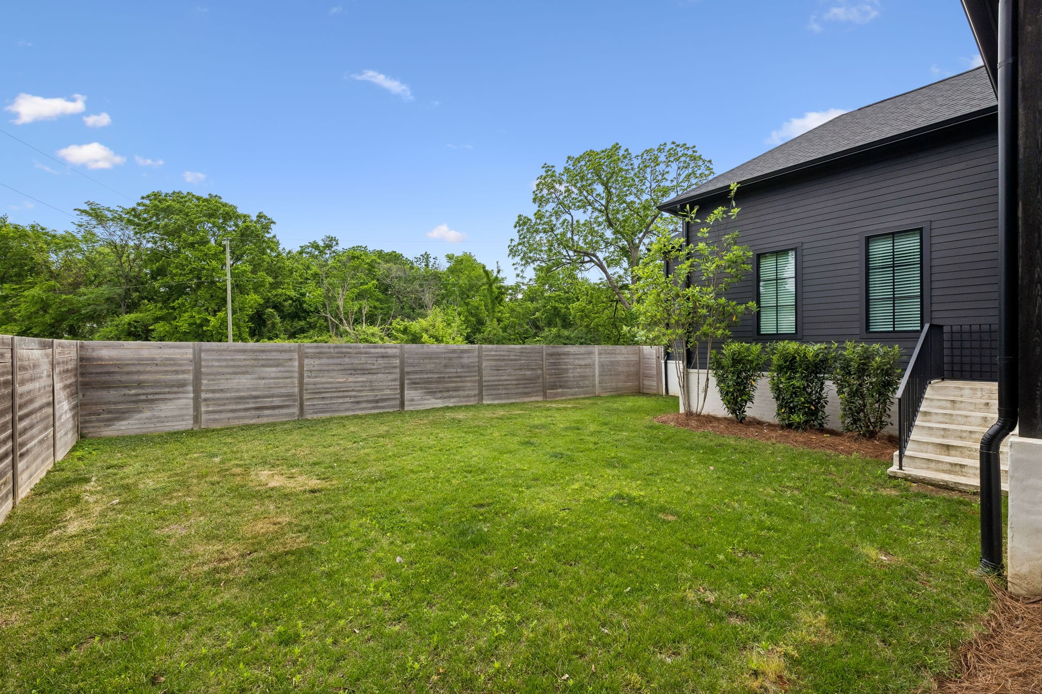 328 Kelly Glenn Ct