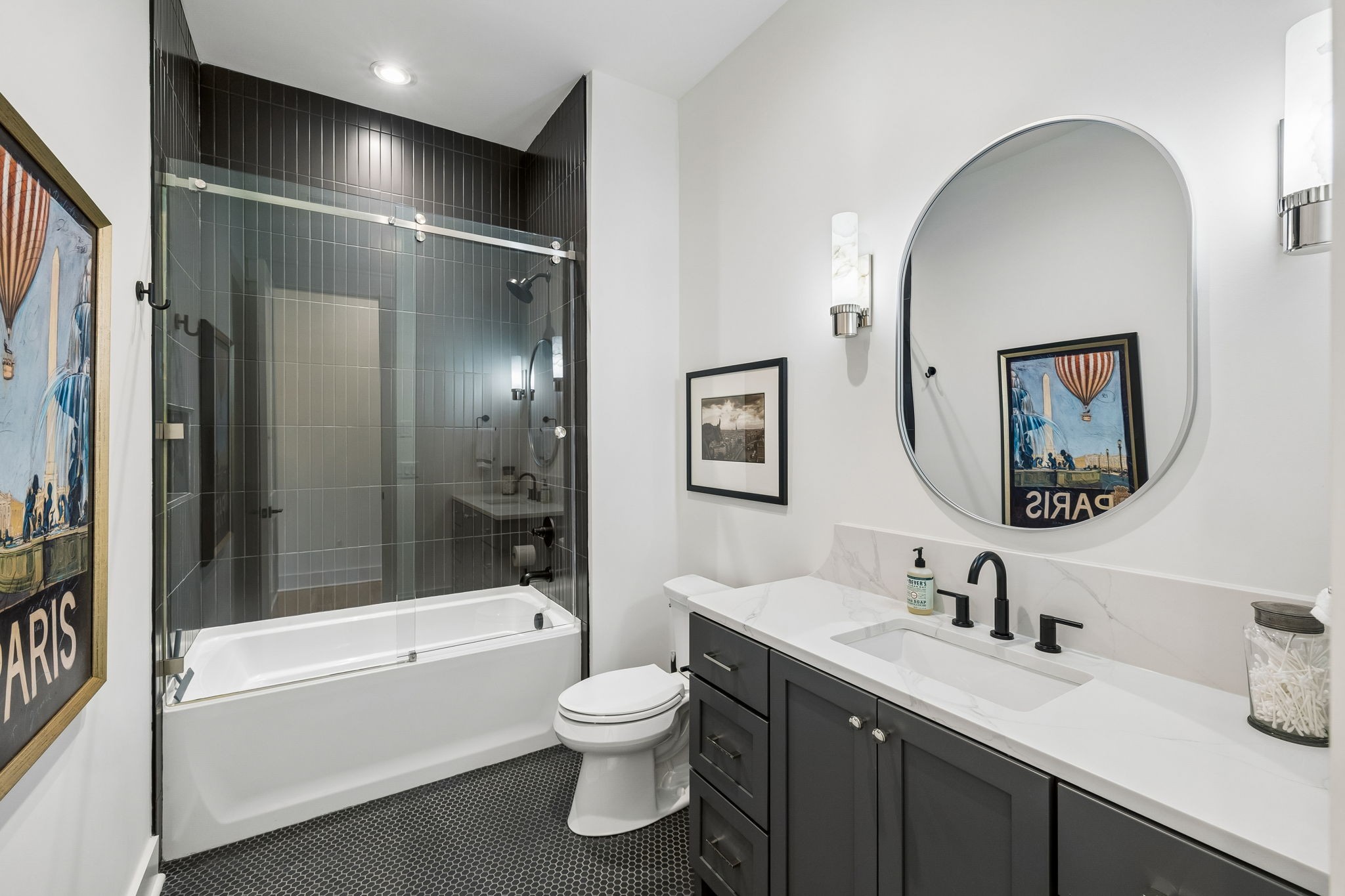 328 Kelly Glenn Ct