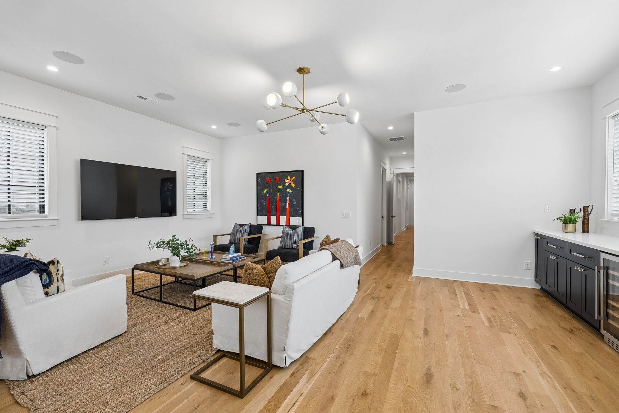 328 Kelly Glenn Ct