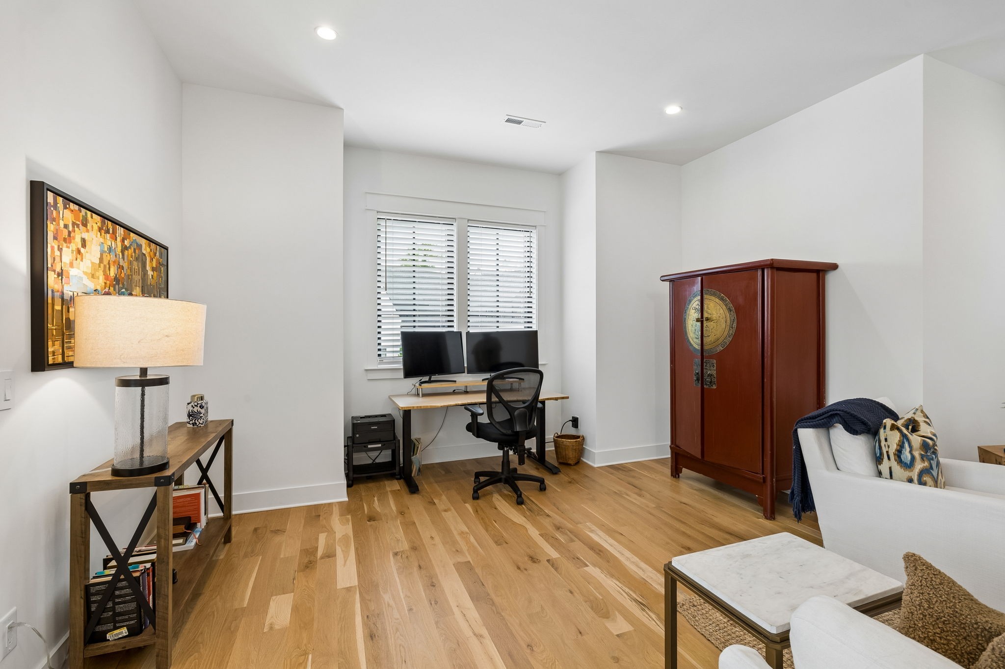 328 Kelly Glenn Ct