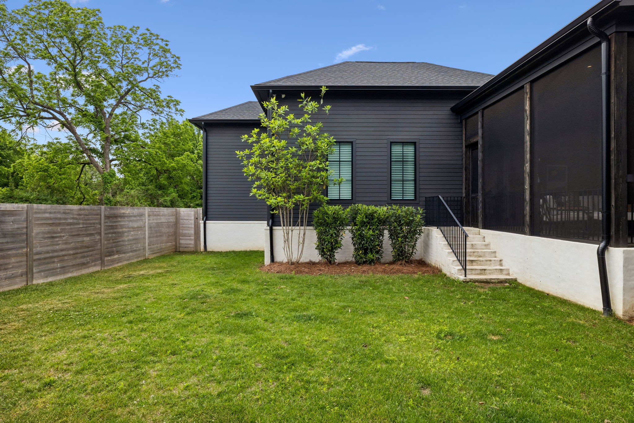 328 Kelly Glenn Ct