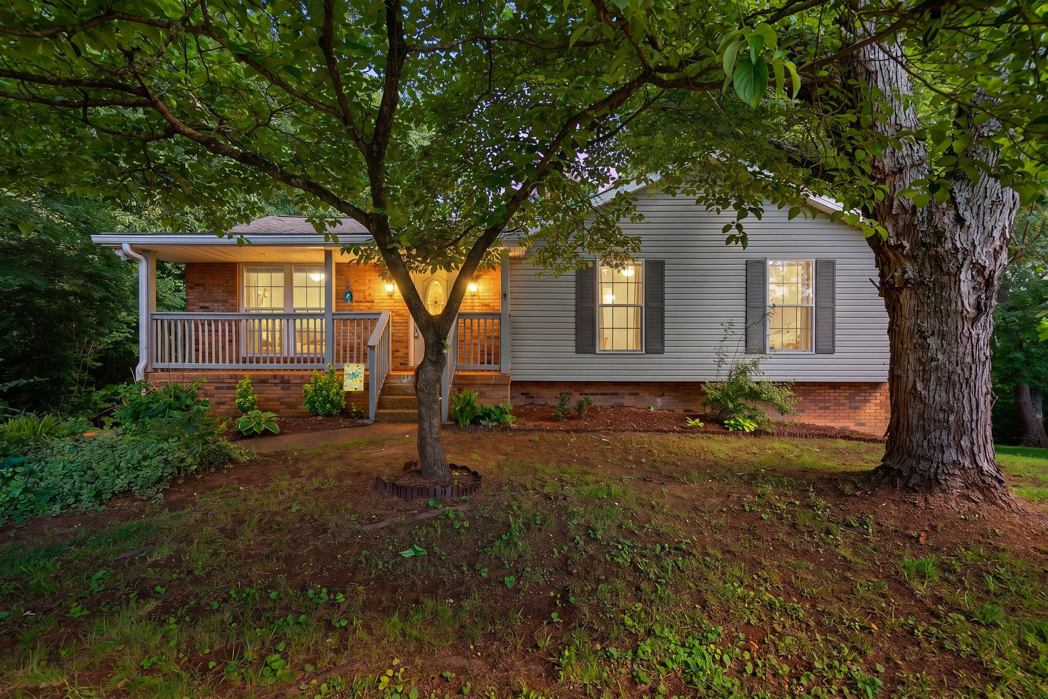 821 Luxemburg Dr