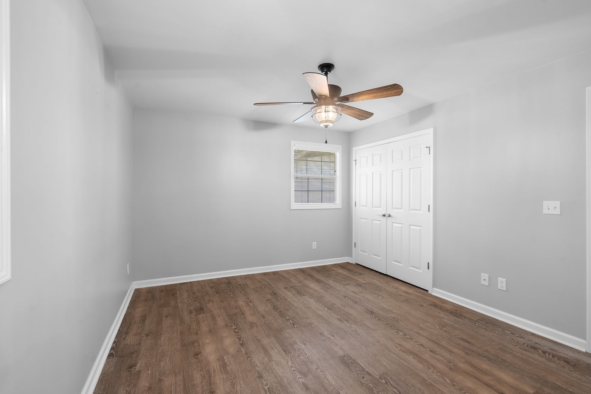 821 Luxemburg Dr