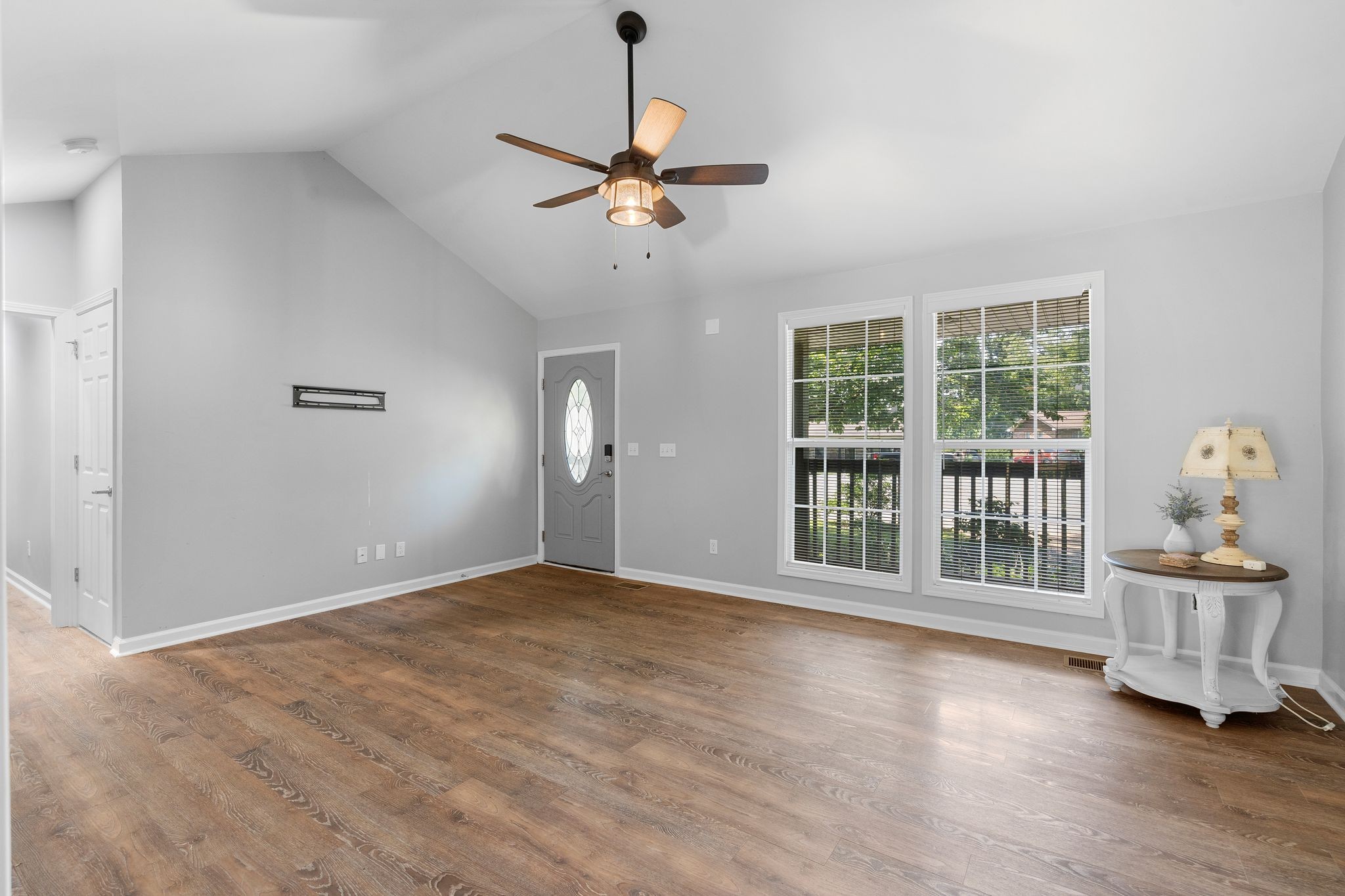 821 Luxemburg Dr
