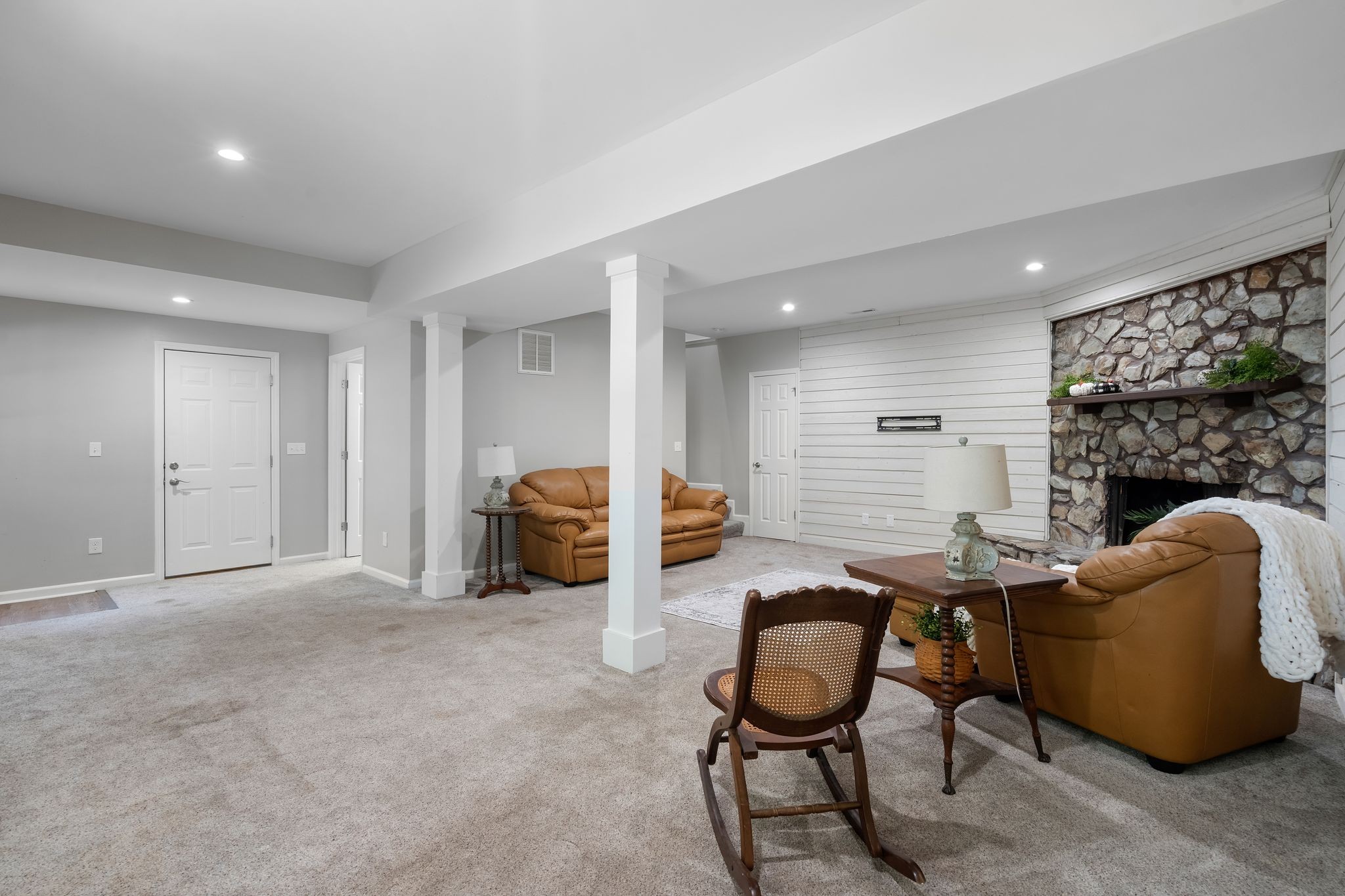 821 Luxemburg Dr